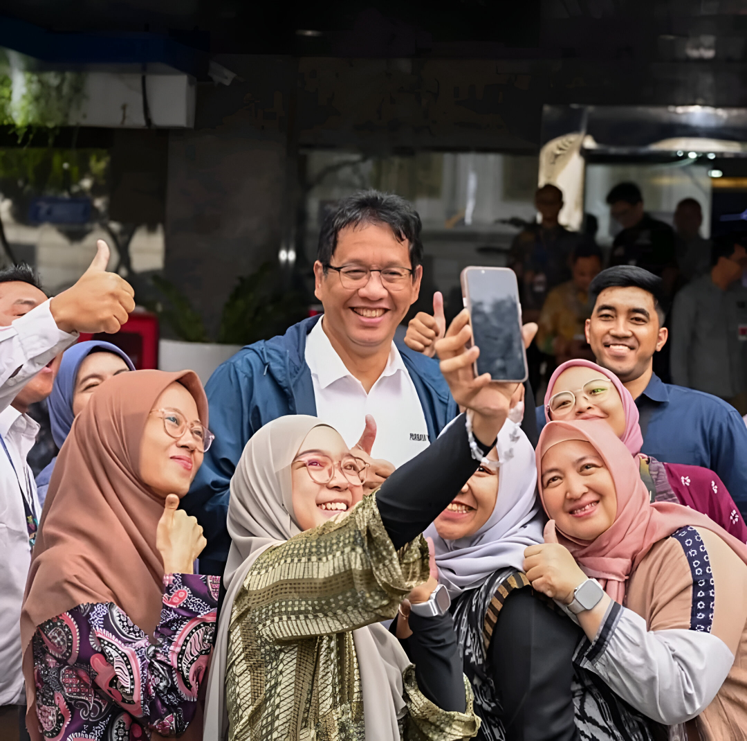 Menteri Purbaya vs Everybody: Sosok Kontroversial yang Berani Berdiri Sendiri